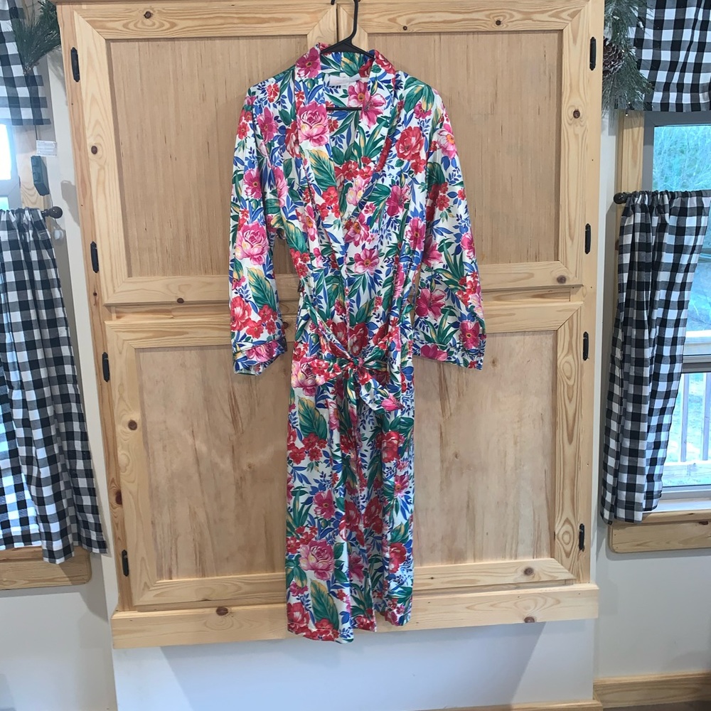 Adonna VINTAGE floral satin robe size M